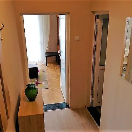 Апартамент За Почивка - 74 Apartmán *